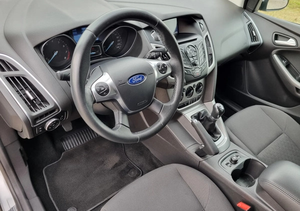 Ford Focus cena 27999 przebieg: 109000, rok produkcji 2014 z Cieszanów małe 704